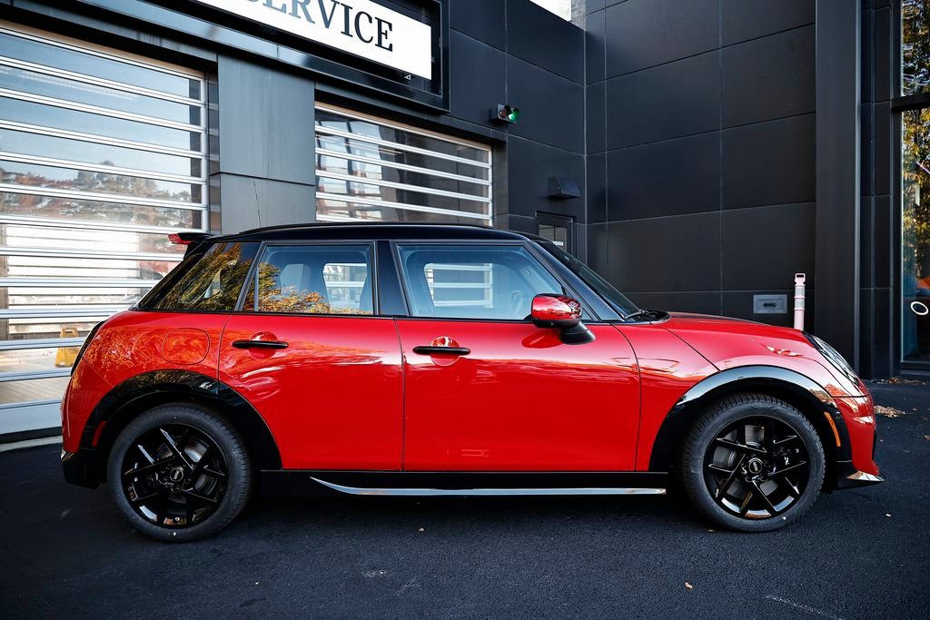New 2026 MINI Cooper S FWD image 4
