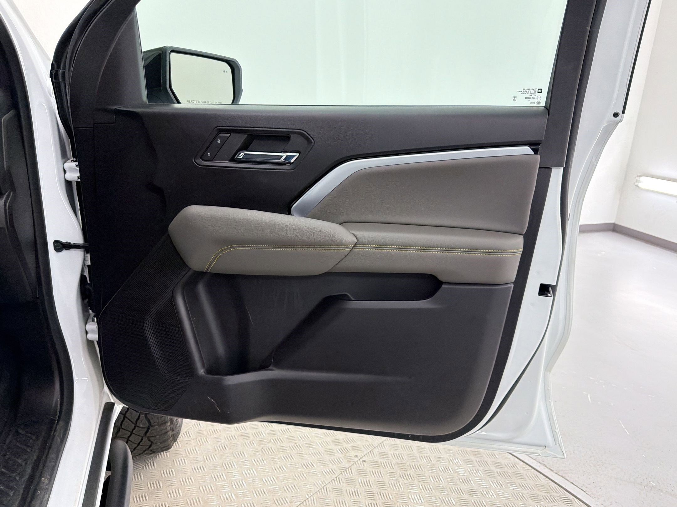 Used 2023 Chevrolet Colorado ZR2 w/ ZR2 Convenience Package III image 29