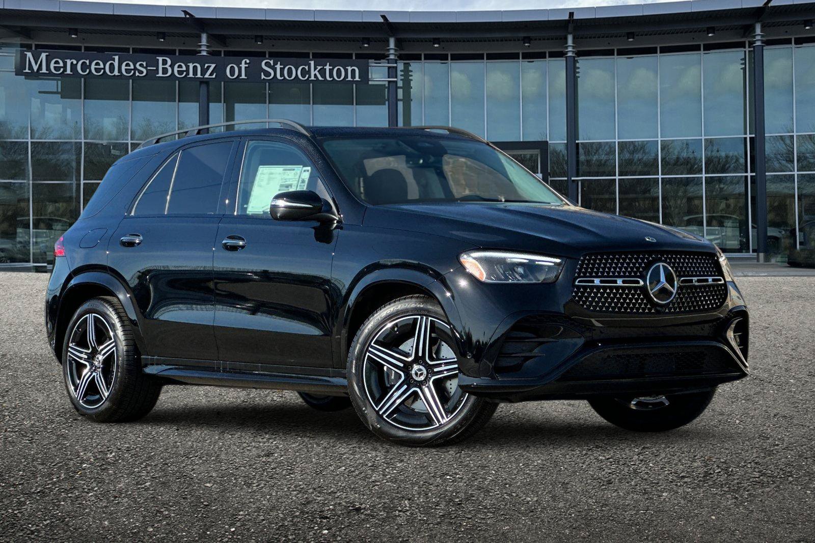 New 2026 Mercedes-Benz GLE 450 4MATIC image 1