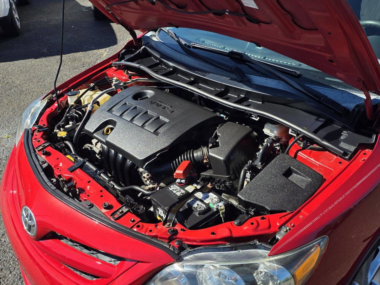 Used 2012 Toyota Corolla S image 21