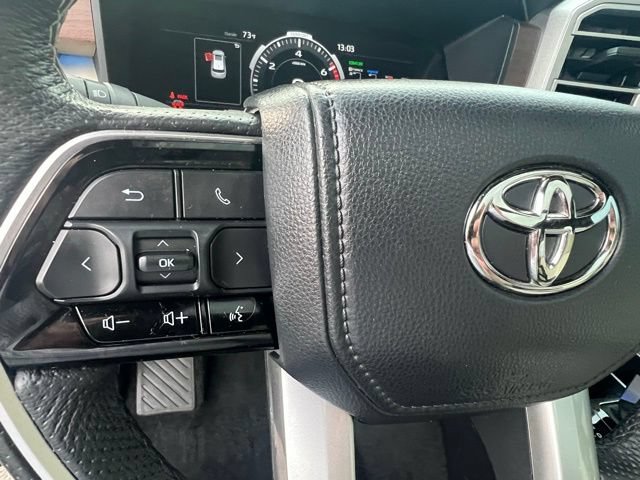 Used 2023 Toyota Sequoia Capstone AWD/4WD image 14