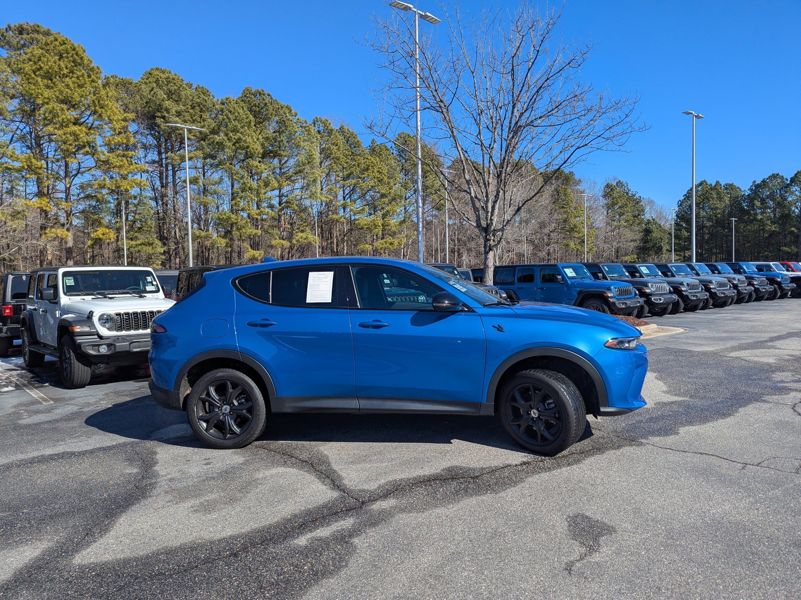 Used 2023 Dodge Hornet GT w/ GT Blacktop Package image 4