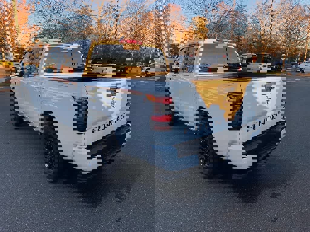 New 2026 Nissan Frontier SV image 4