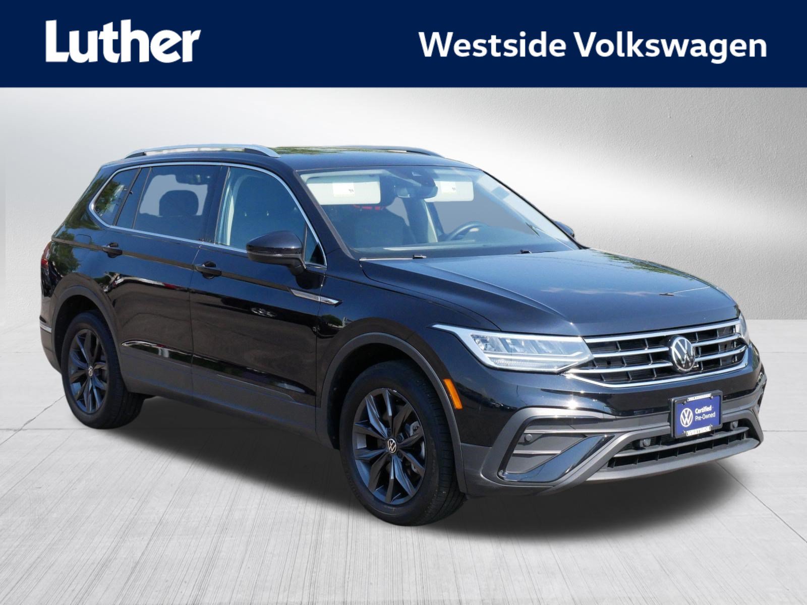 Certified 2023 Volkswagen Tiguan SE w/ Panoramic Sunroof Package
