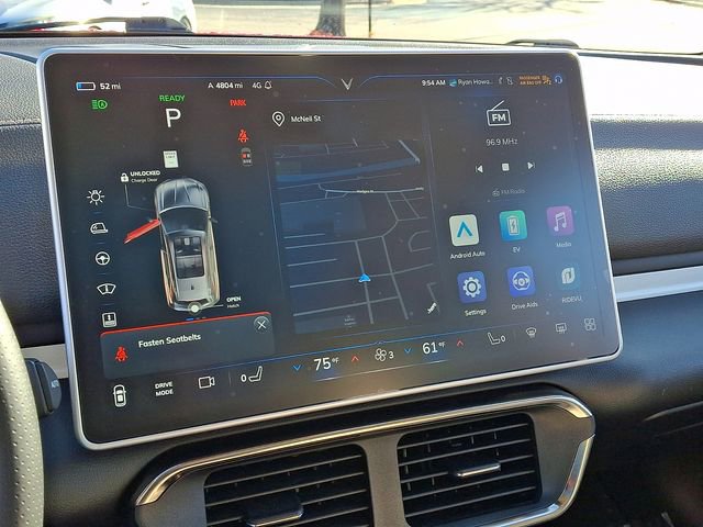 Used 2023 VinFast VF 8 Plus image 20