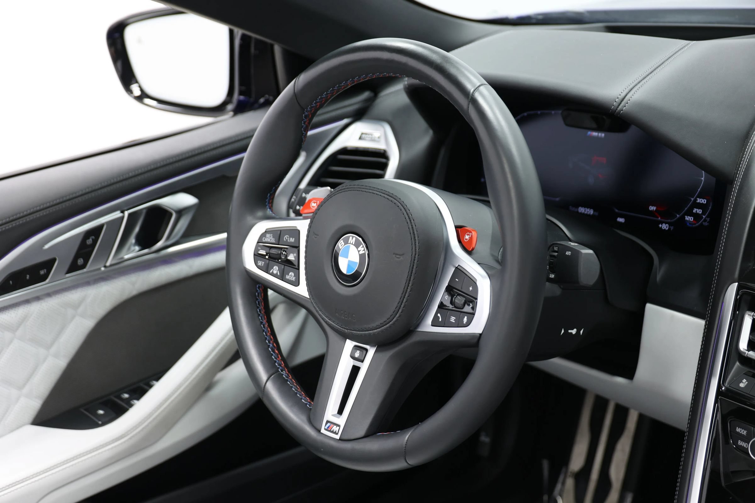 Used 2020 BMW M8 Convertible w/ M Carbon Exterior Package AWD/4WD image 88