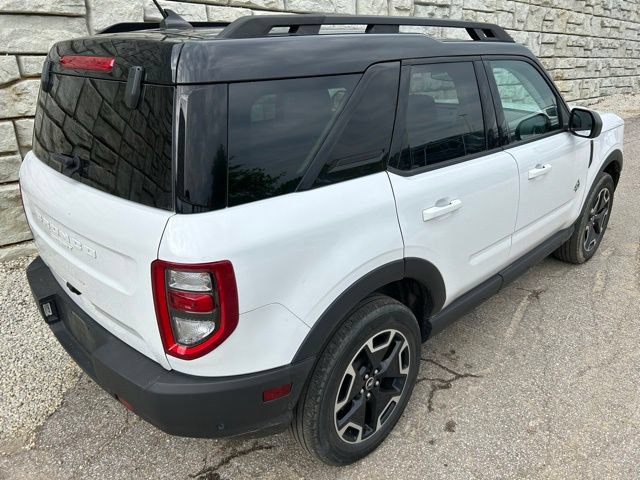 Certified 2023 Ford Bronco Sport Outer Banks w/ Tech Package AWD/4WD image 5