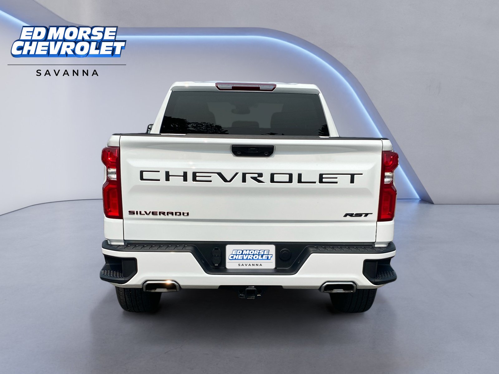 Used 2024 Chevrolet Silverado 1500 RST w/ Redline Edition AWD/4WD image 4