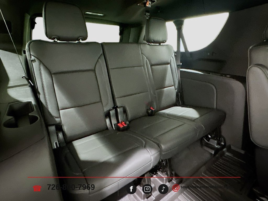 New 2026 GMC Yukon XL Denali w/ Sun & Power Step Package AWD/4WD image 30