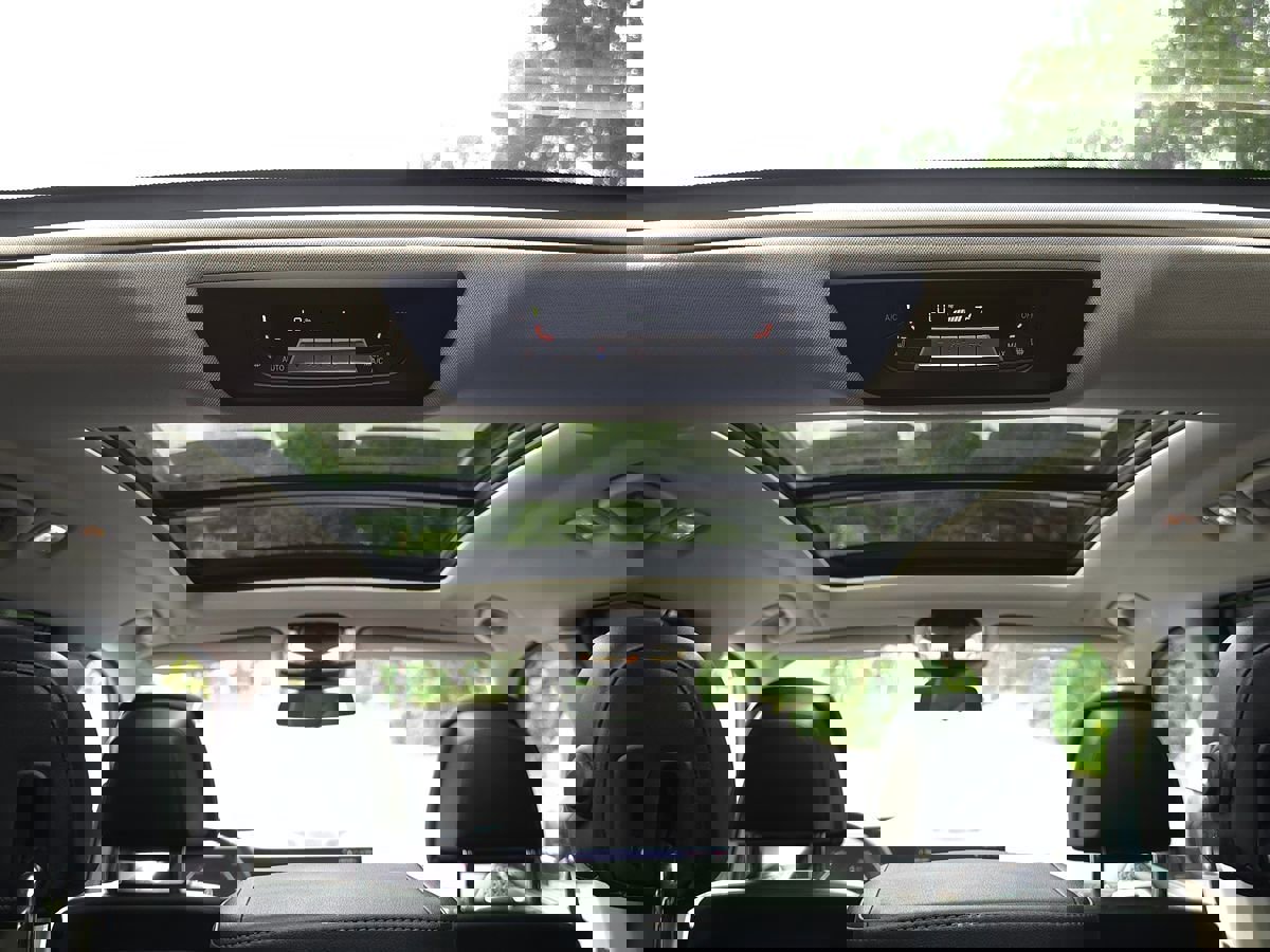 Used 2025 BMW X7 xDrive40i image 21