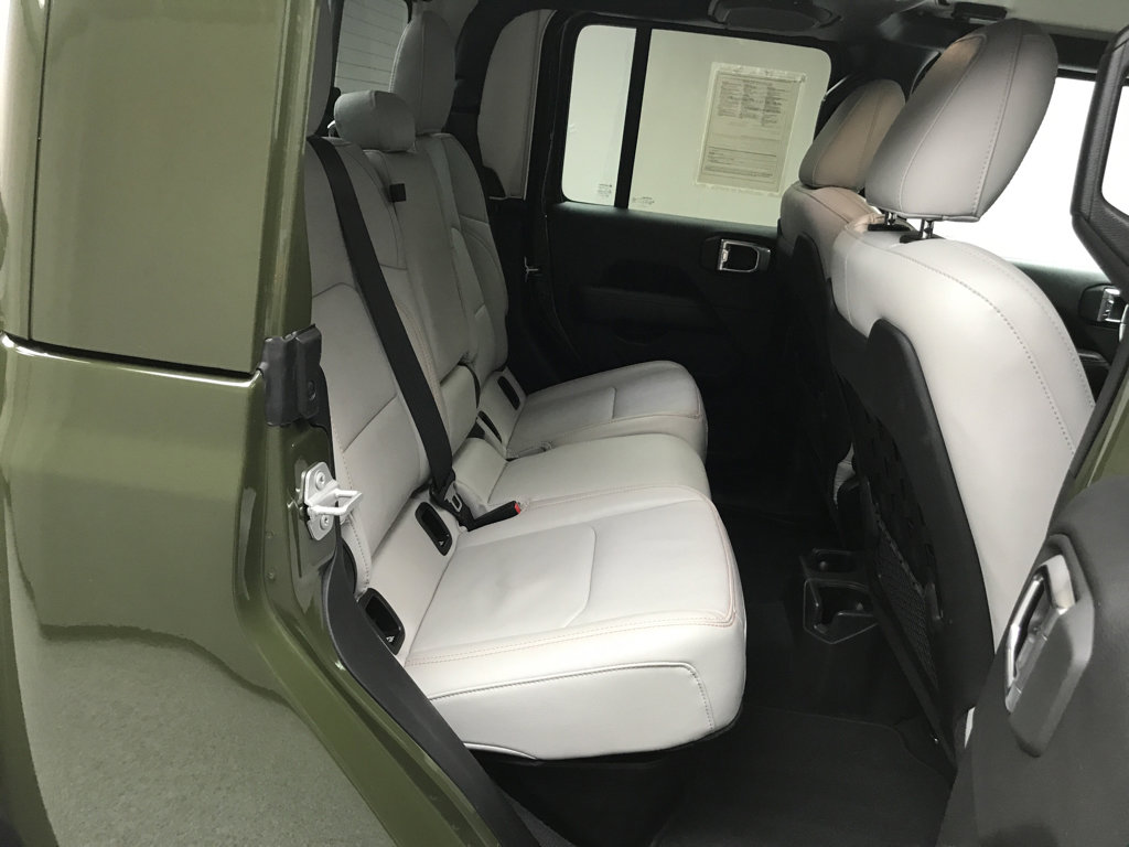Used 2022 Jeep Gladiator Mojave w/ LED Lighting Group image 24