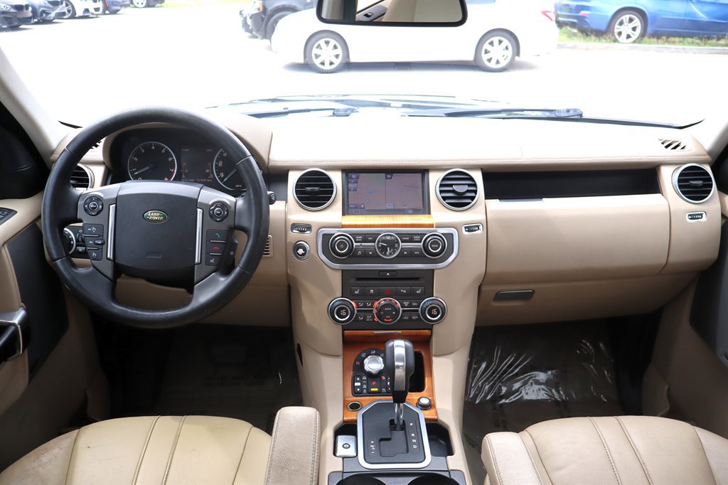Used 2010 Land Rover LR4 HSE AWD/4WD image 18