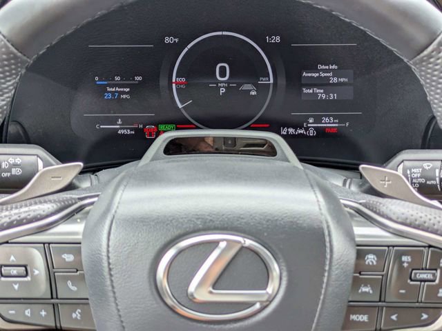 Used 2025 Lexus TX 500h AWD w/ Technology Package image 31