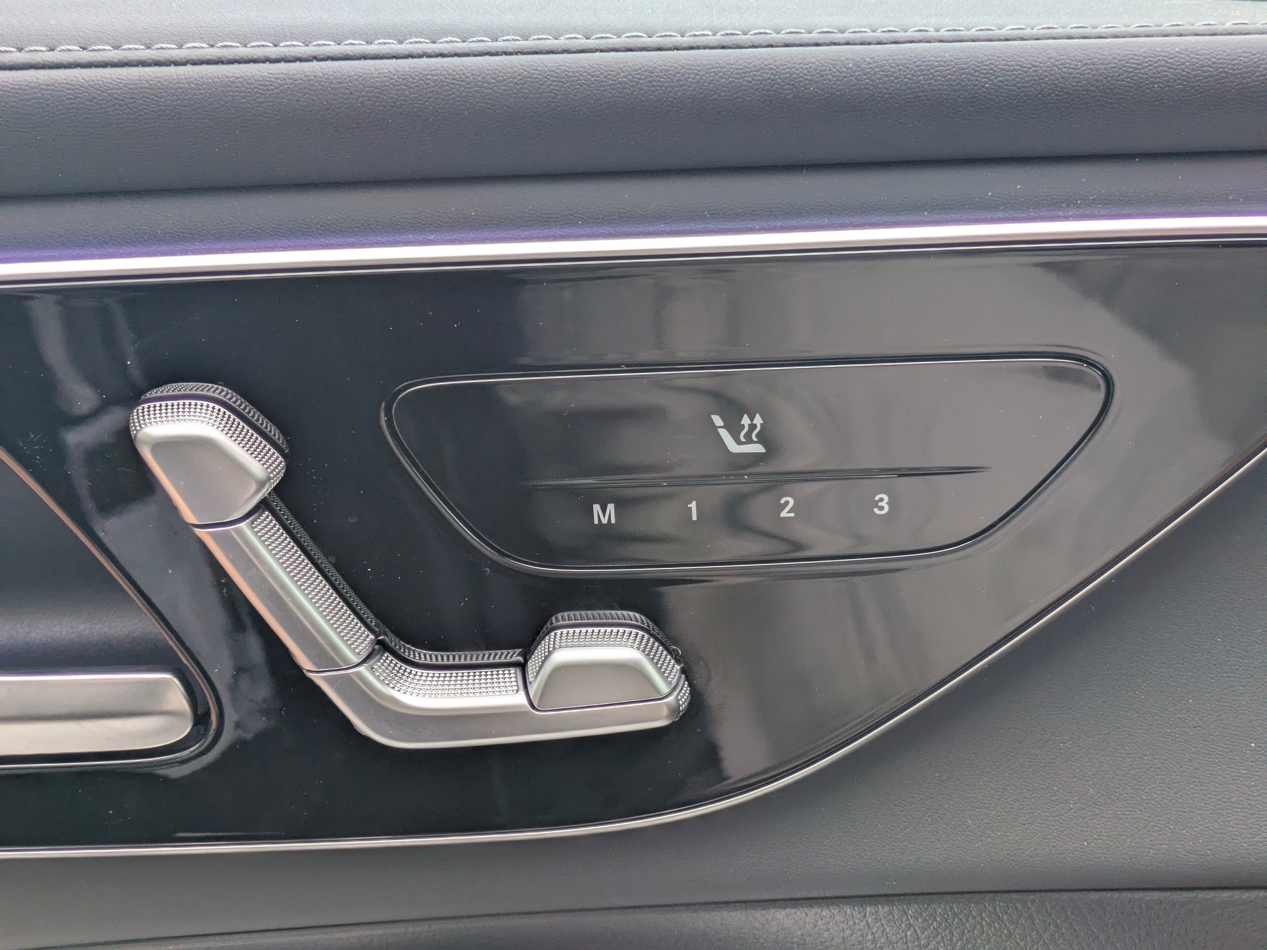 New 2025 Mercedes-Benz GLC 63 AMG S image 25