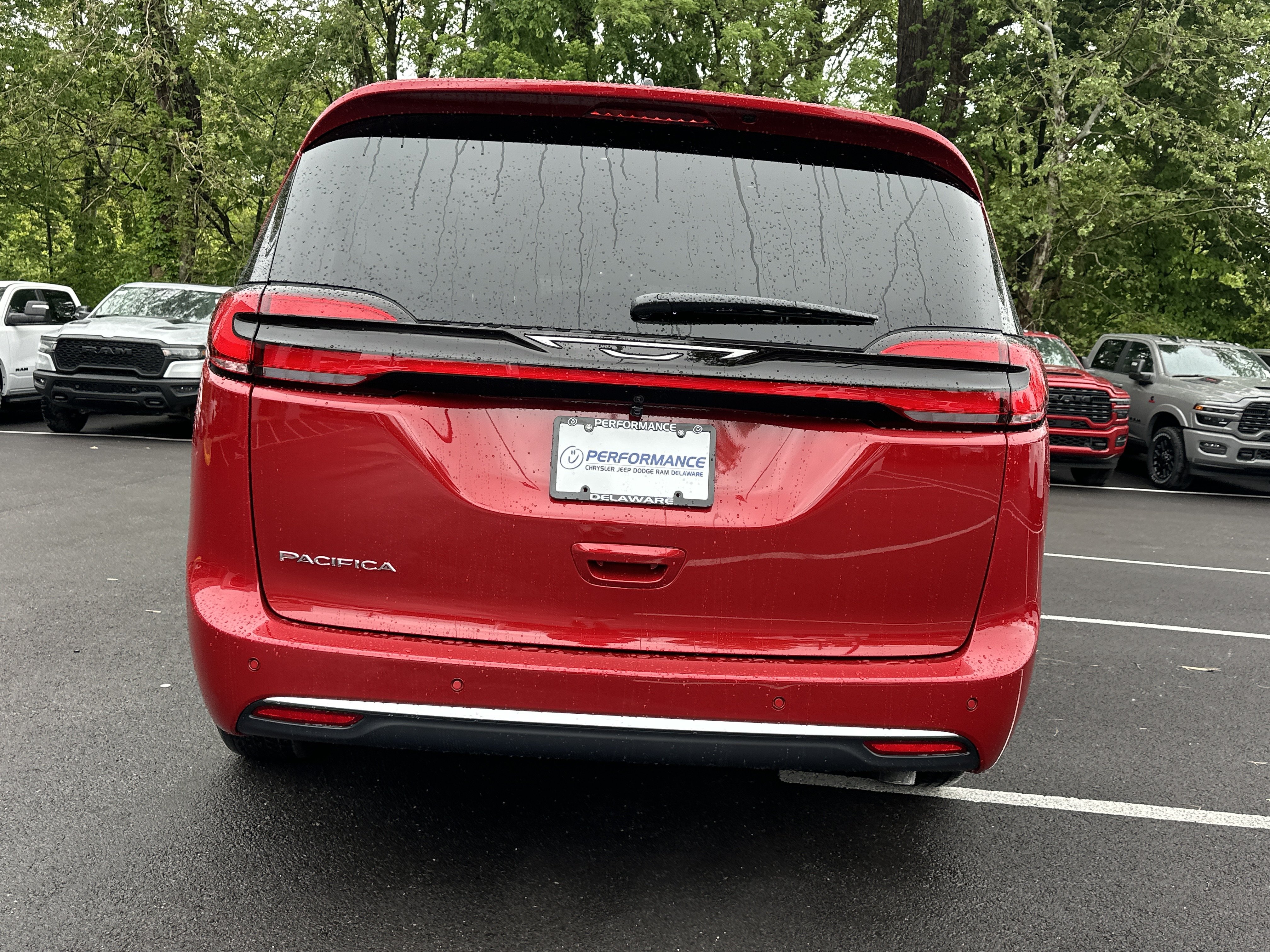 New 2027 Chrysler Pacifica Select w/ Family Tech Group FWD image 14