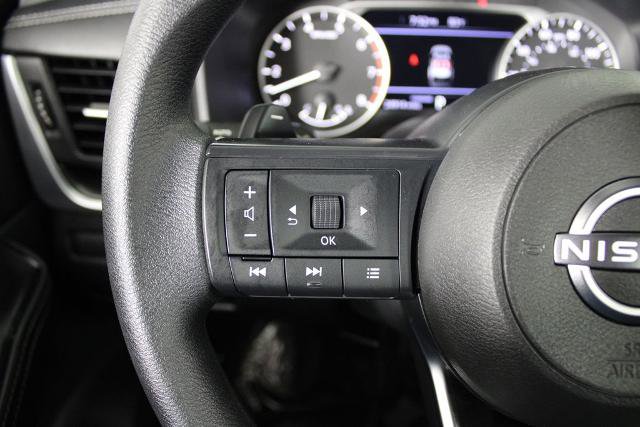Certified 2024 Nissan Rogue SV image 22