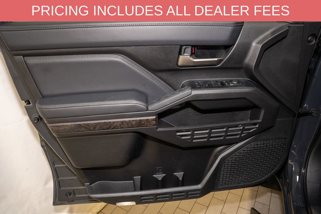 Certified 2025 Toyota Tacoma Limited AWD/4WD image 13