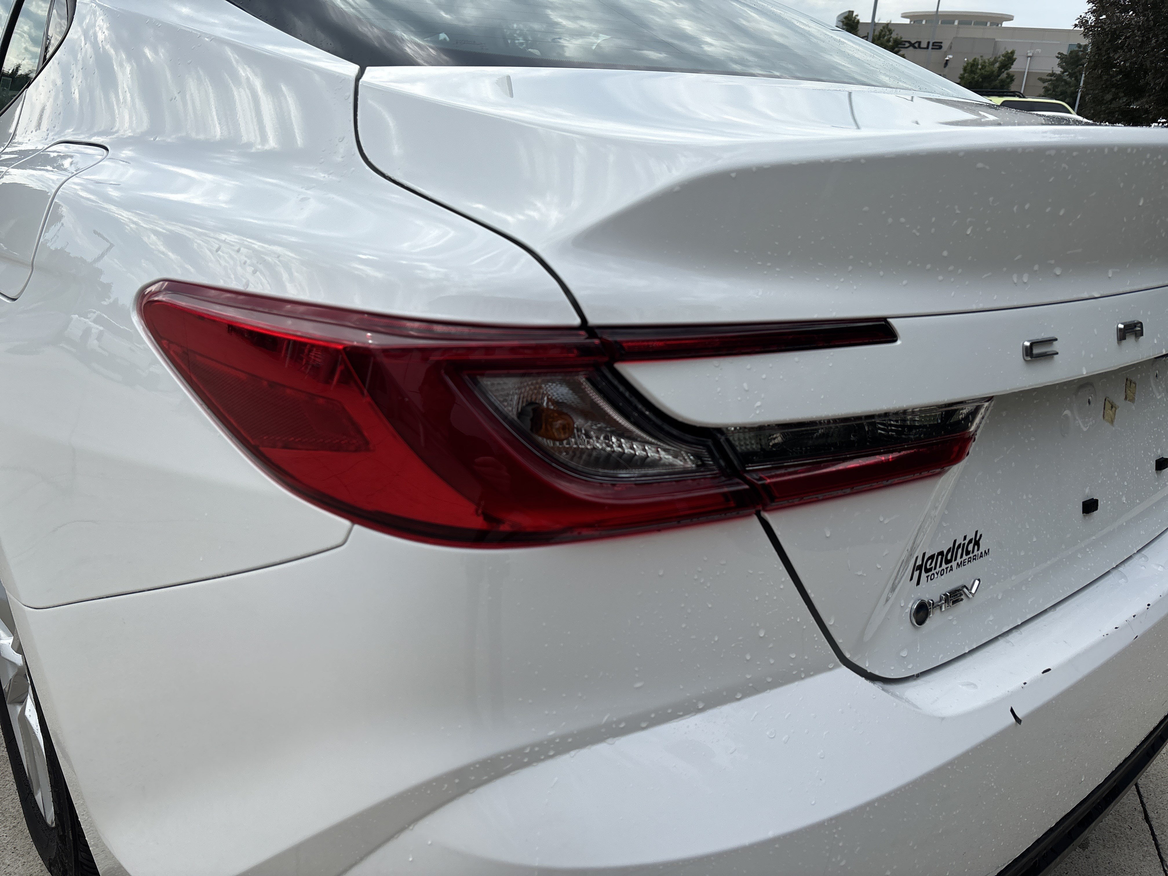 Used 2025 Toyota Camry Hybrid FWD image 12