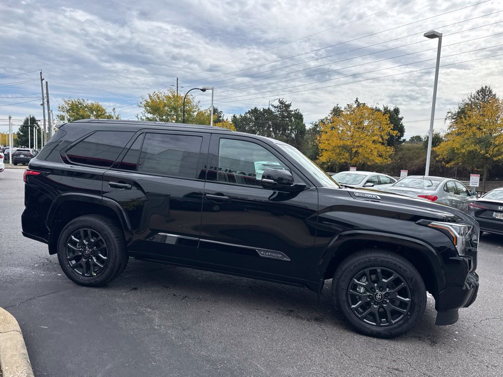 New 2026 Toyota Sequoia Platinum w/ Tow Technology Package AWD/4WD image 6