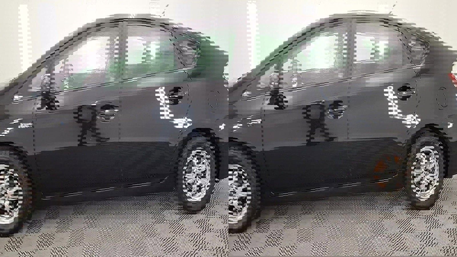 Used 2010 Toyota Prius Two image 9