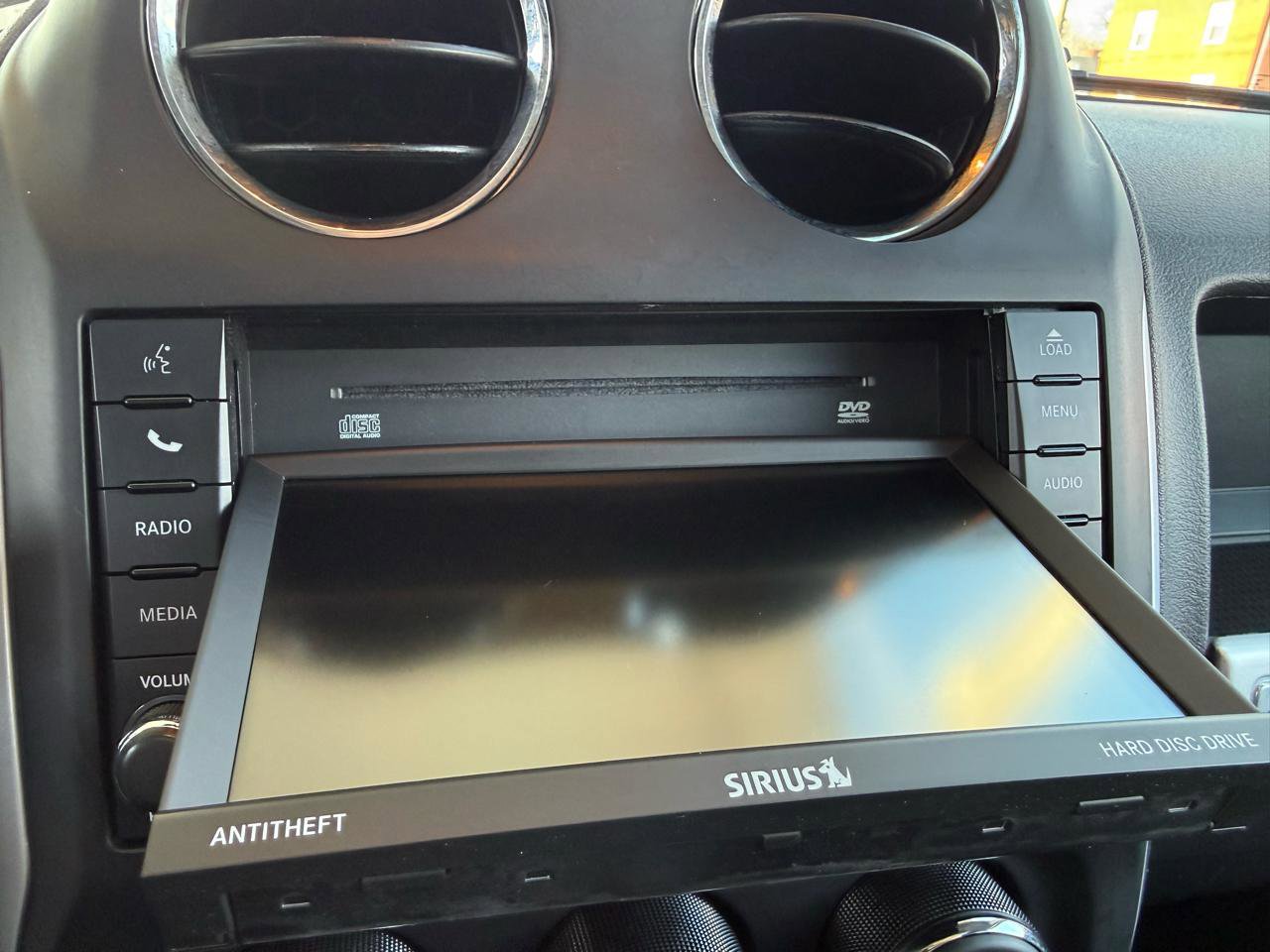 Used 2017 Jeep Compass High Altitude image 36