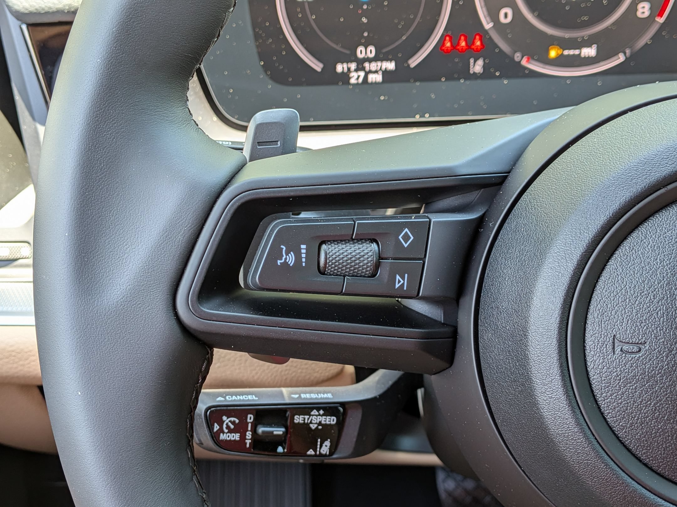 New 2026 Porsche Cayenne AWD/4WD image 9