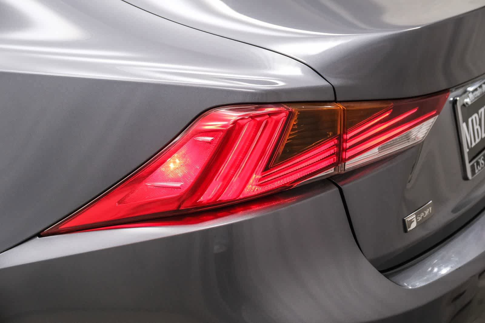 Used 2018 Lexus IS 300 F Sport AWD/4WD image 7