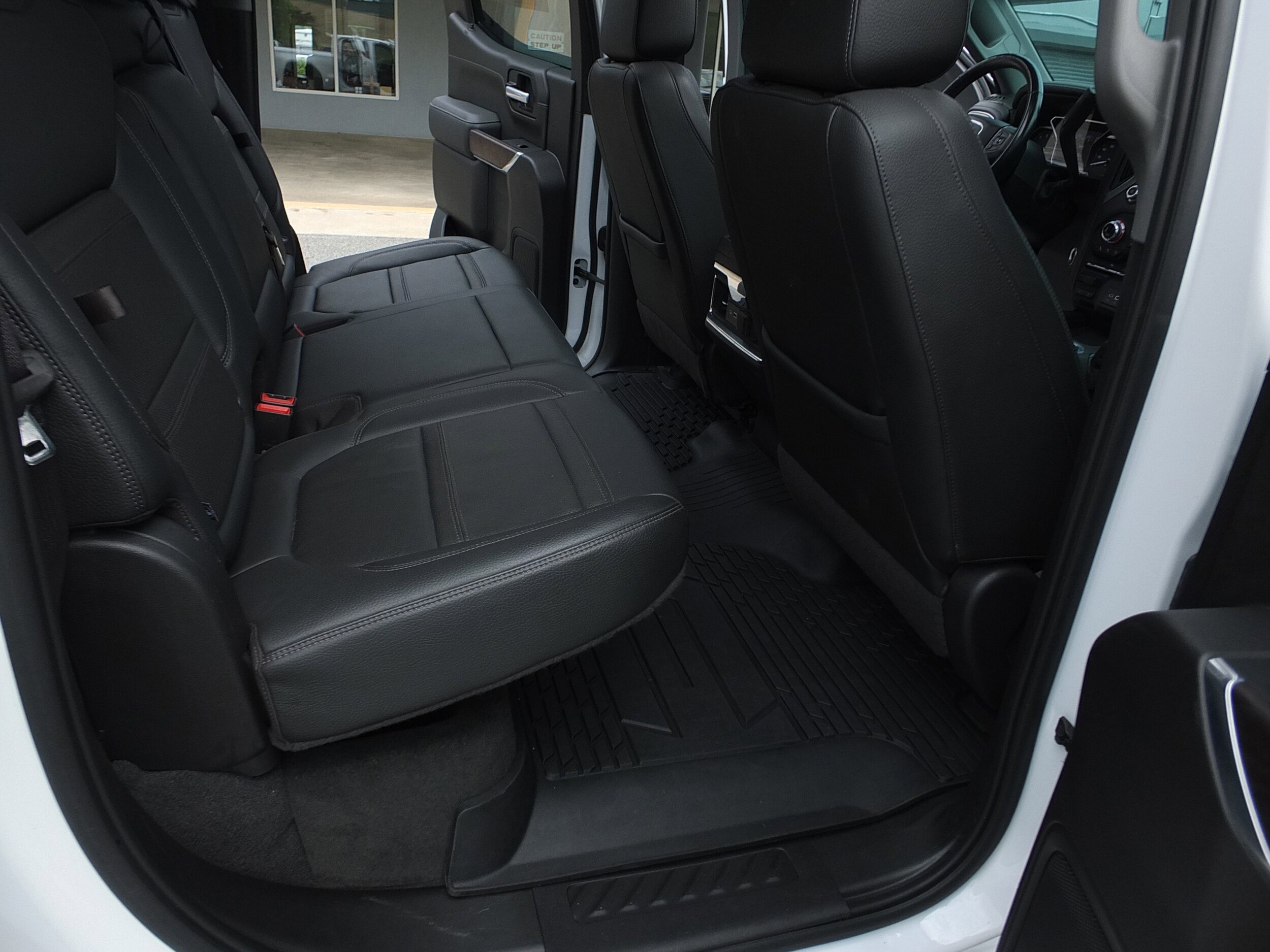 Used 2022 GMC Sierra 1500 Denali w/ Denali Premium Package AWD/4WD image 16