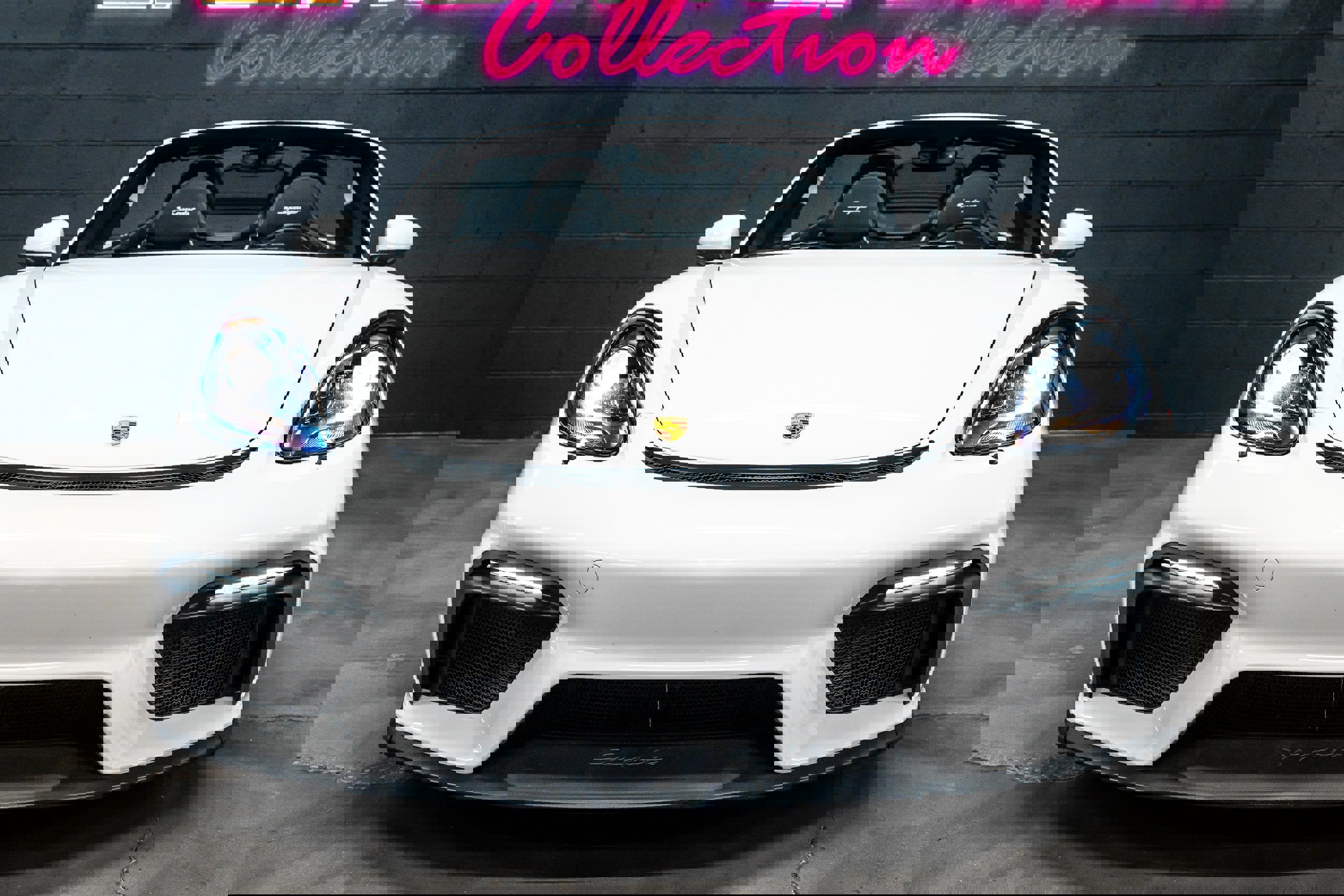 Used 2020 Porsche 718 Boxster Spyder RWD image 10