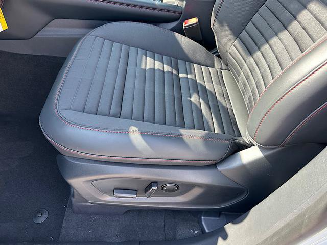 New 2027 Ford Explorer ST-Line AWD/4WD image 13