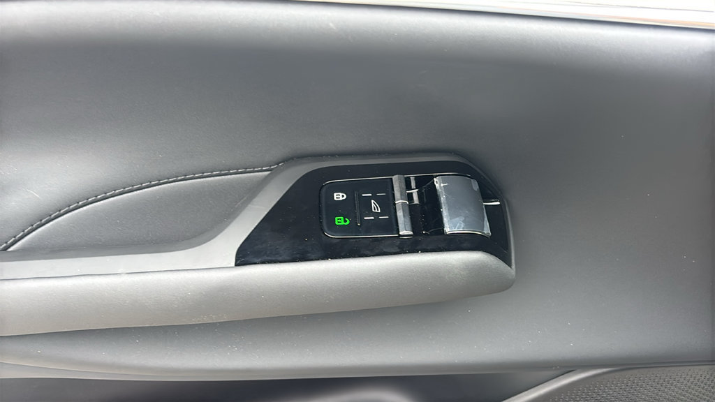 New 2026 Volvo EX90 Ultra AWD/4WD image 12