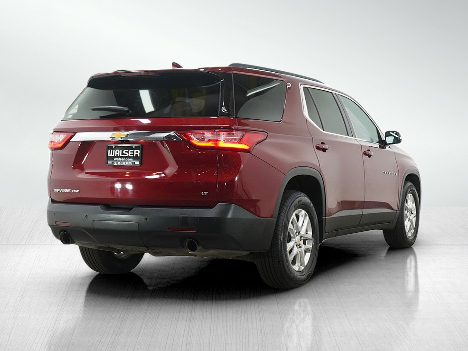 Used 2020 Chevrolet Traverse LT w/ Driver Confidence II Package image 5
