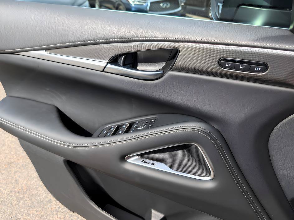 Certified 2026 INFINITI QX60 Luxe FWD image 10
