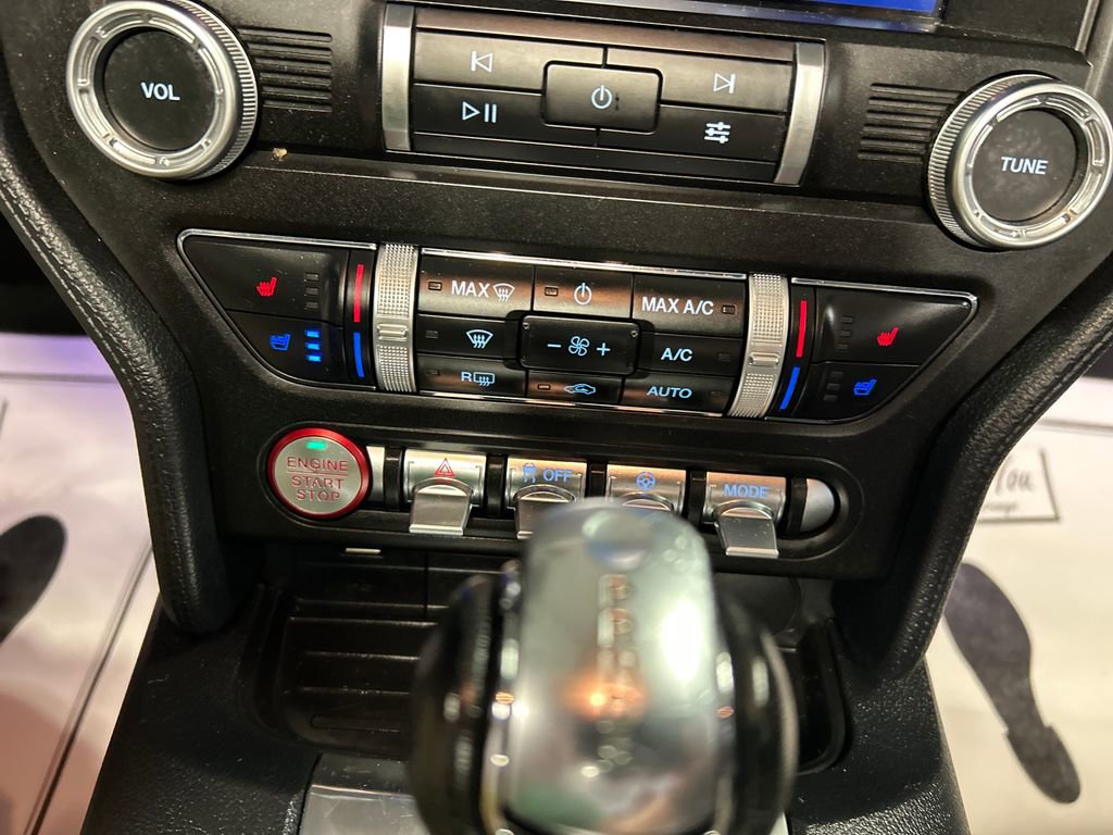 Used 2021 Ford Mustang Premium image 18