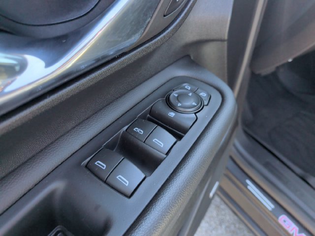Used 2023 GMC Terrain AT4 w/ Infotainment Package II AWD/4WD image 11