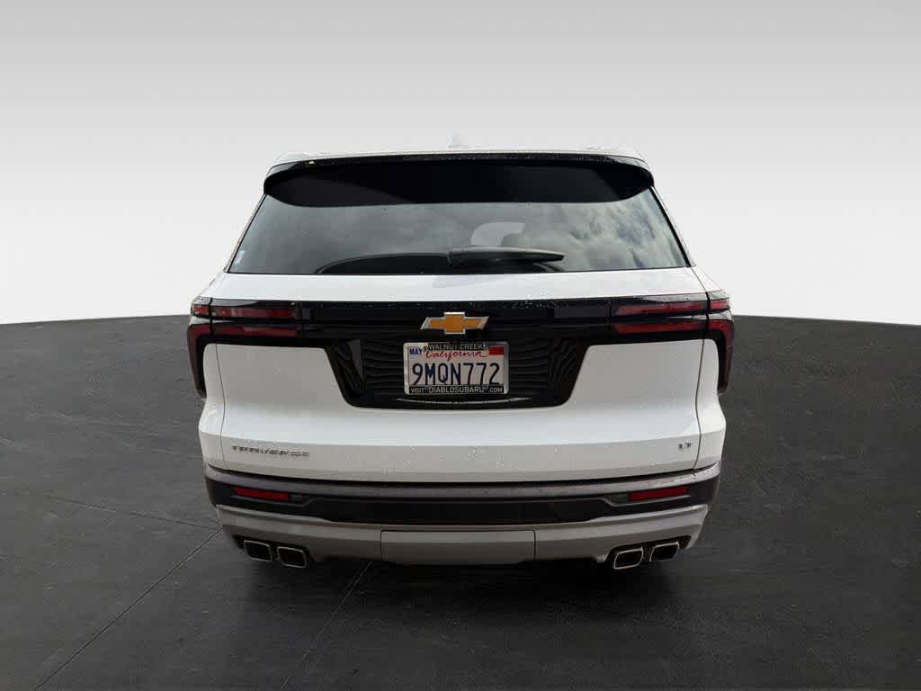 Used 2024 Chevrolet Traverse LT image 5