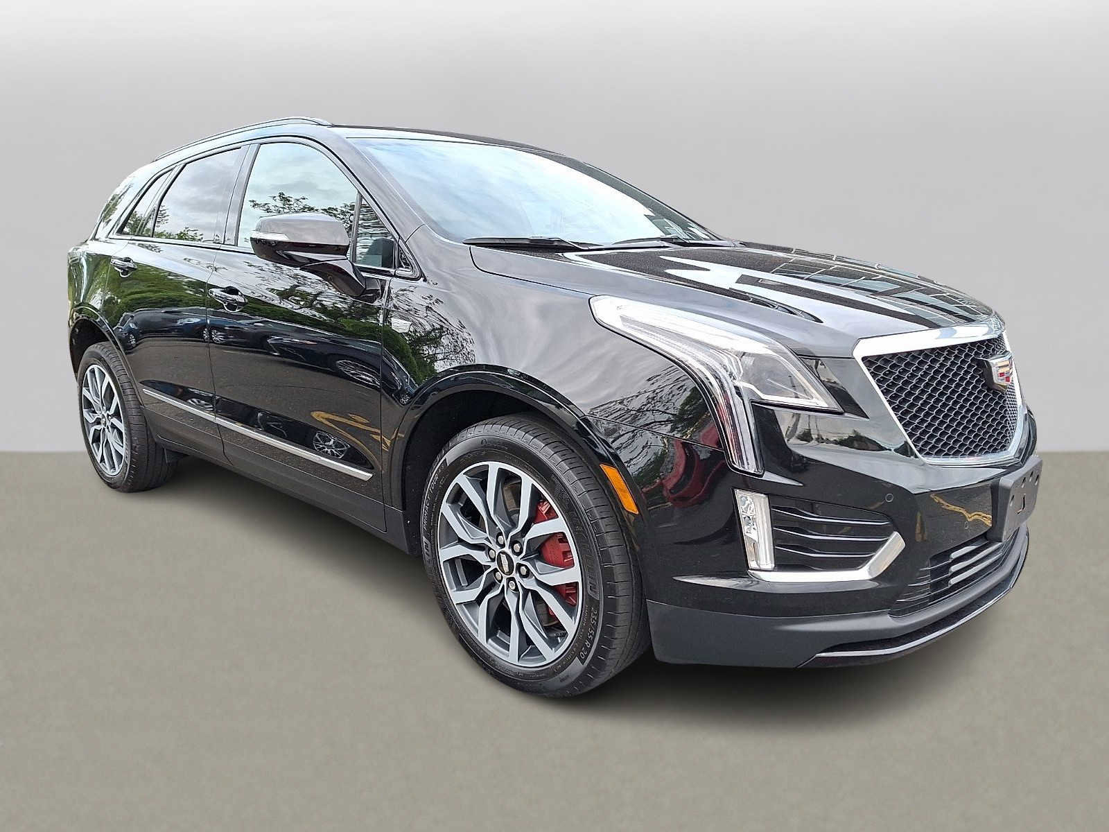 Used 2024 Cadillac XT5 Sportv AWD/4WD image 3