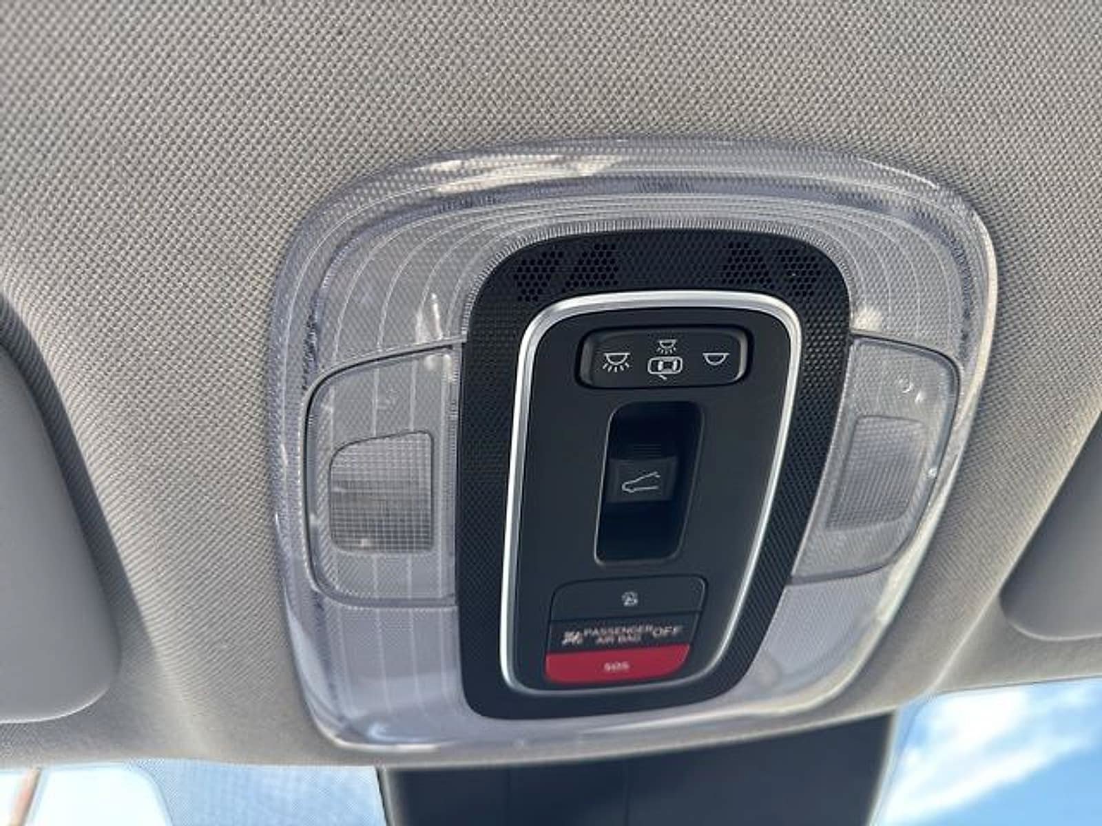 Used 2023 Hyundai Elantra Limited w/ Cargo Package FWD image 31