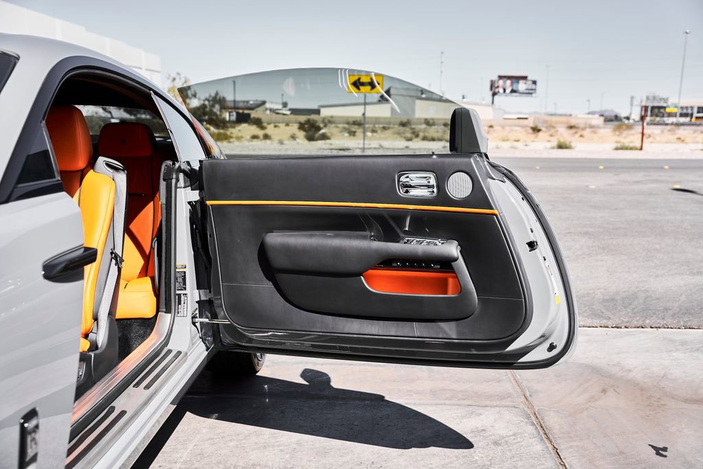 Used 2020 Rolls-Royce Wraith RWD image 26