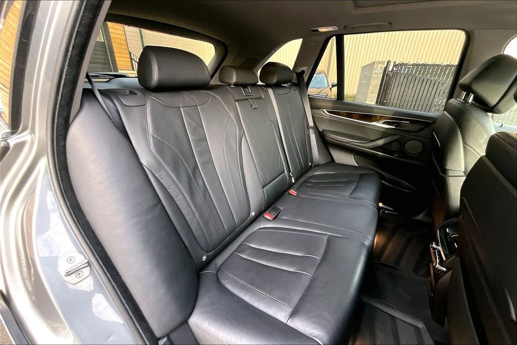 Used 2016 BMW X5 xDrive35i image 20