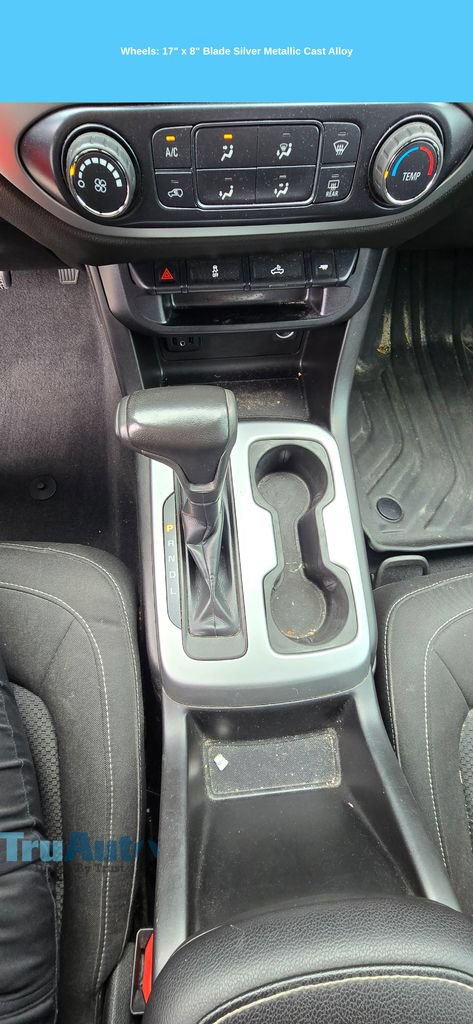Used 2019 Chevrolet Colorado LT w/ LT Convenience Package AWD/4WD image 10