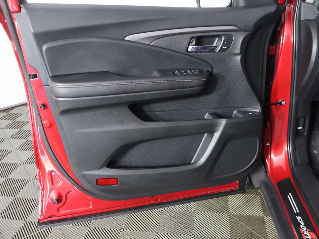 Used 2025 Honda Ridgeline RTL image 23