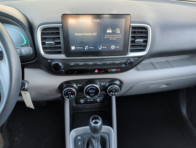 Certified 2023 Hyundai Venue SEL w/ Cargo Package image 8