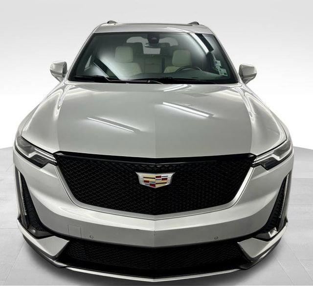 Used 2020 Cadillac XT6 Sport image 3