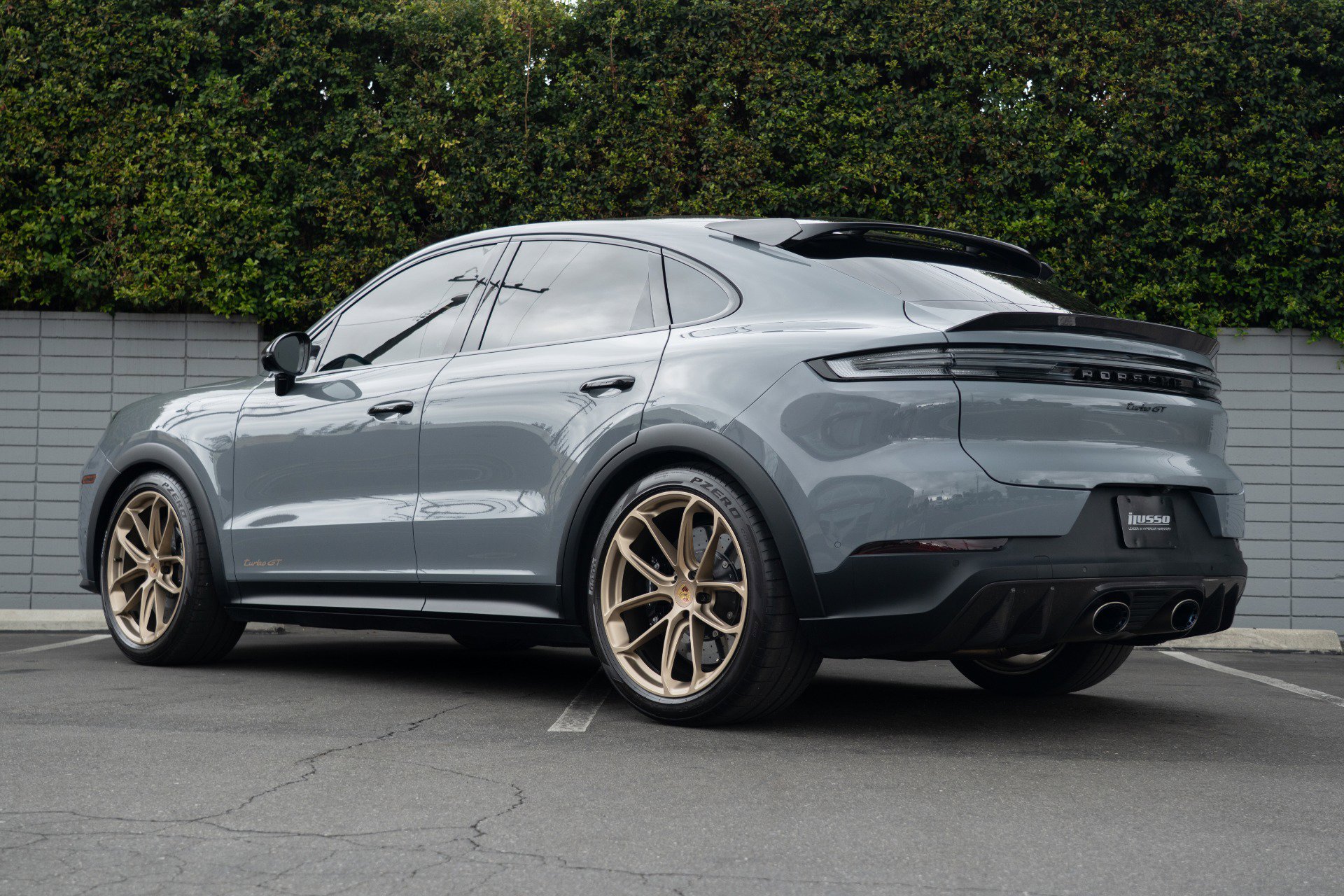 Used 2024 Porsche Cayenne Turbo GT image 28