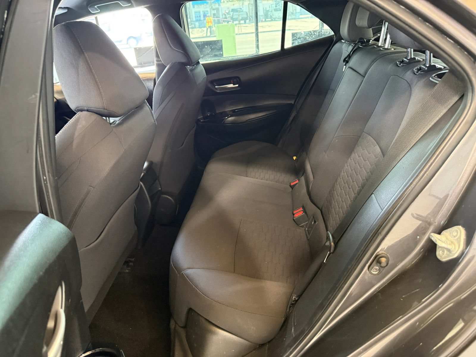 Used 2021 Toyota Corolla SE w/ Carpet Mat Package (TMS) FWD image 10
