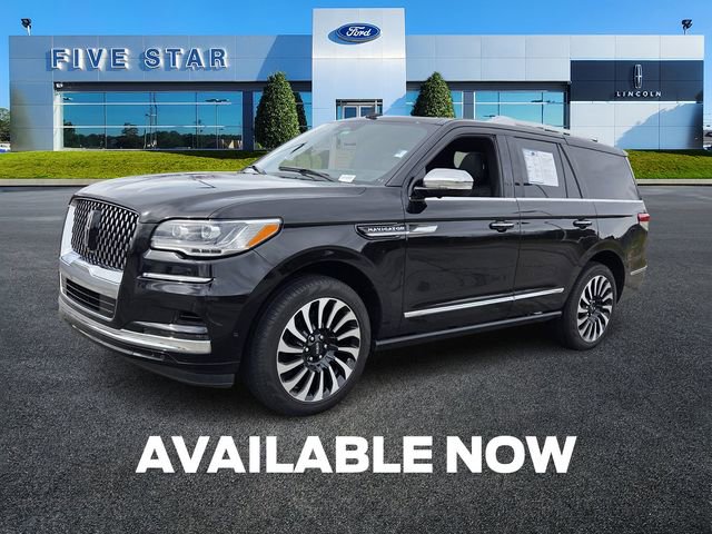 Used 2024 Lincoln Navigator Black Label image 3