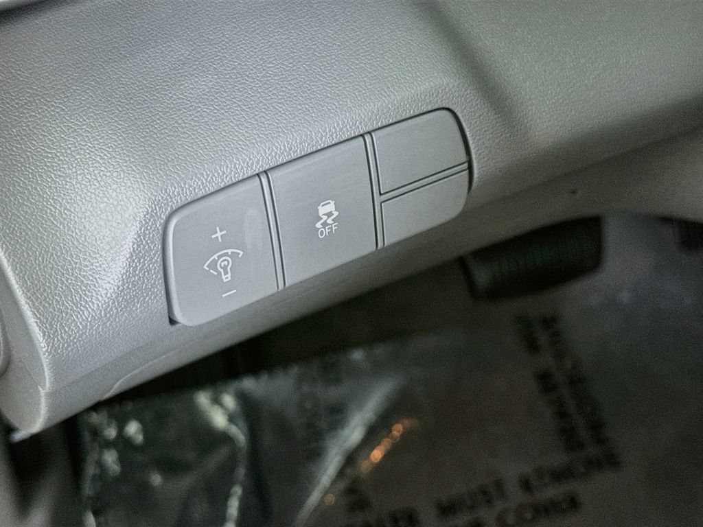 Certified 2024 Hyundai Elantra SEL w/ Convenience Package FWD image 21