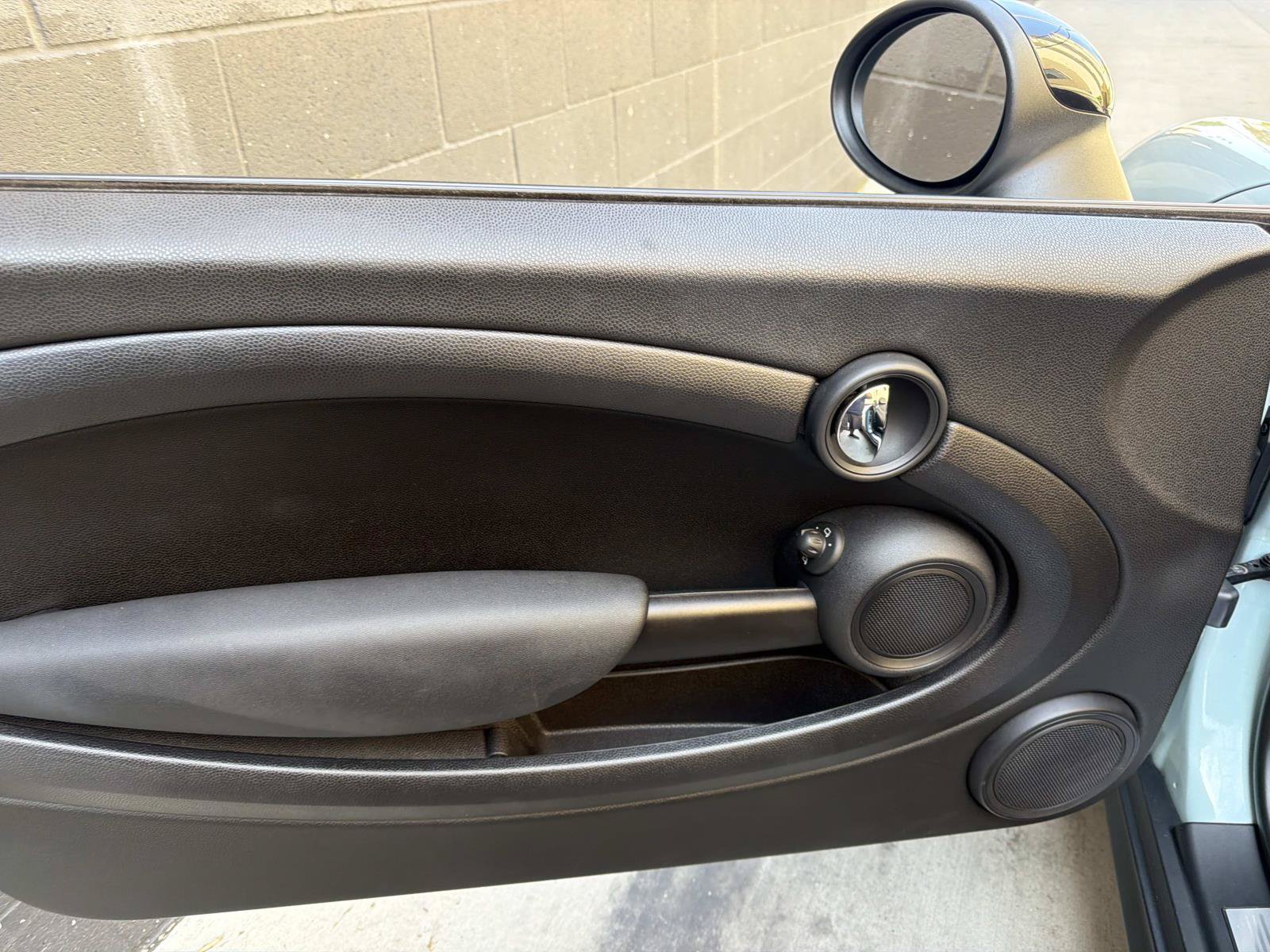 Used 2014 MINI Cooper Convertible FWD image 14