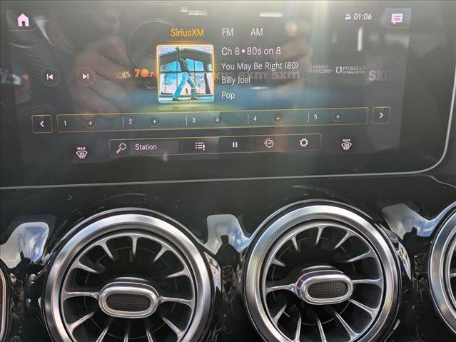 Used 2021 Mercedes-Benz GLA 35 AMG 4MATIC image 13